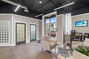 25 Cavan St — listing photo 28 of 40