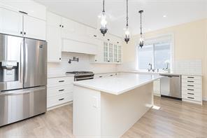 7968 Polo Park Cres — listing photo 16 of 40
