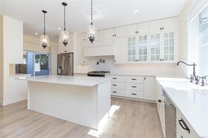 7968 Polo Park Cres — listing photo 18 of 40