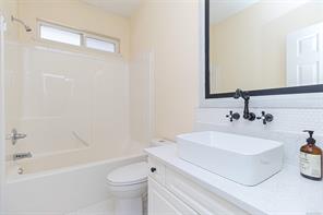 7968 Polo Park Cres — listing photo 33 of 40