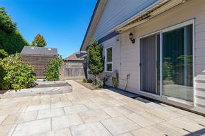 7968 Polo Park Cres — listing photo 37 of 40