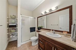 213-930 Braidwood Rd — listing photo 27 of 51