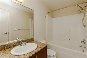 2105 Greenhill Rise — listing photo 32 of 38