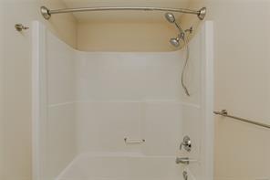 2105 Greenhill Rise — listing photo 33 of 38