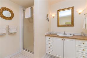3884 Finnerty Rd — listing photo 19 of 35