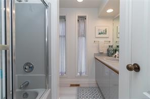 3884 Finnerty Rd — listing photo 24 of 35