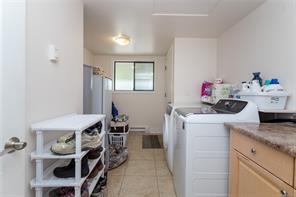 B-3876 Finnerty Rd — listing photo 18 of 27