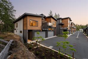 20-3921 Olympian Way — listing photo 33 of 36