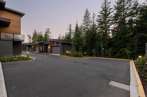 20-3921 Olympian Way — listing photo 35 of 36