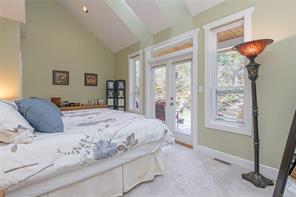 7285 Osborne Bay Rd — listing photo 21 of 49