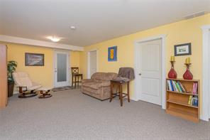 7285 Osborne Bay Rd — listing photo 31 of 49