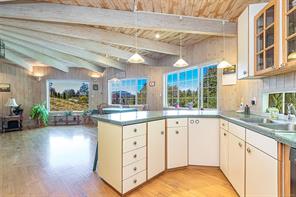 7815 Lantzville Rd — listing photo 25 of 86