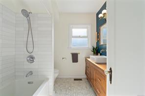 3015 Earl Grey St — listing photo 19 of 43