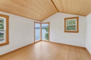25 Seagirt Rd — listing photo 15 of 32