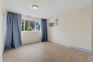 560 Ridley Dr — listing photo 33 of 47