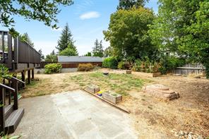 560 Ridley Dr — listing photo 43 of 47