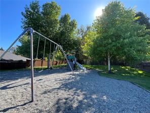 2962 Caswell St — listing photo 37 of 38