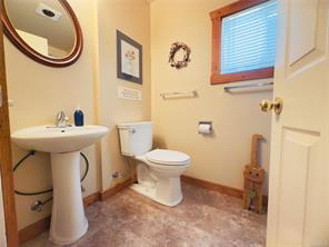 667 Weathers Way — listing photo 25 of 48