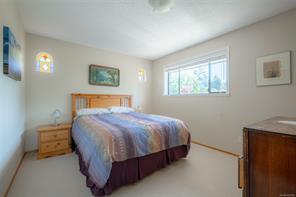 7115 Huddlestone Rd — listing photo 21 of 40