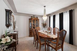 887 Kentwood Lane — listing photo 24 of 62