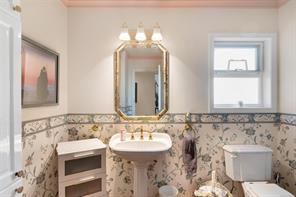 887 Kentwood Lane — listing photo 30 of 62