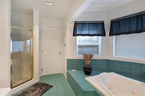 887 Kentwood Lane — listing photo 39 of 62