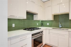 N414-1105 Pandora Ave — listing photo 17 of 53