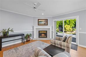 1133 Wellington Dr — listing photo 18 of 34