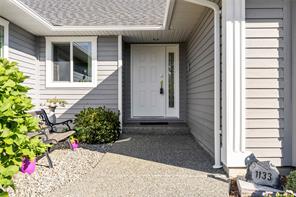 1133 Wellington Dr — listing photo 31 of 34