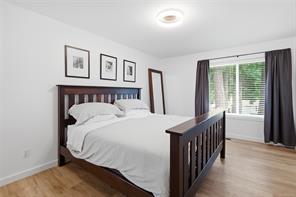 2151 11th Ave — listing photo 17 of 42