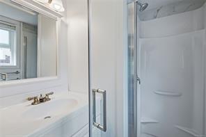 2151 11th Ave — listing photo 19 of 42