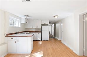 1055 Clarke Rd — listing photo 21 of 43
