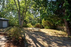 1055 Clarke Rd — listing photo 32 of 43