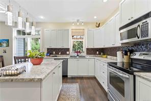 2365 Demamiel Dr — listing photo 19 of 43