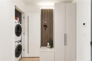 1412-2000 Hannington Rd — listing photo 21 of 52