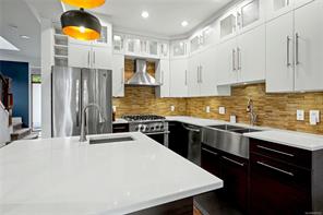 4-2622 Shelbourne St — listing photo 15 of 35