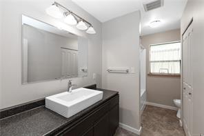 9498 Doyle Rd — listing photo 22 of 92