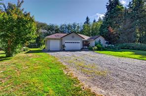429 Howes Rd — listing photo 34 of 96