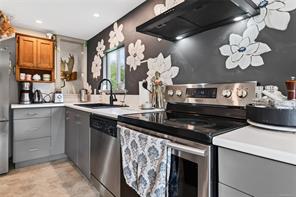 429 Howes Rd — listing photo 51 of 96