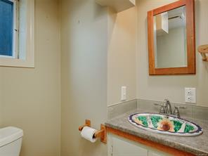 865 Bank St — listing photo 19 of 32