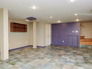 865 Bank St — listing photo 21 of 32