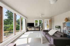 3374 Cook St — listing photo 18 of 44