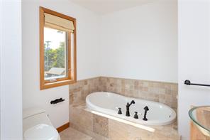 1518 Dallas Rd — listing photo 35 of 63