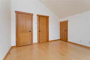 1518 Dallas Rd — listing photo 37 of 63