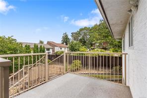 3931 Braefoot Pl — listing photo 24 of 50