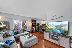 384 McKillop Dr — listing photo 25 of 44