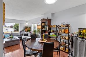 384 McKillop Dr — listing photo 26 of 44