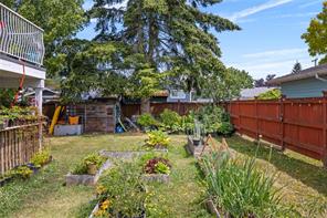 384 McKillop Dr — listing photo 38 of 44