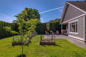 1153 Roberton Blvd — listing photo 41 of 53