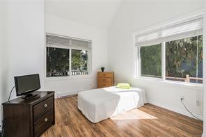 471 Selby St — listing photo 47 of 92